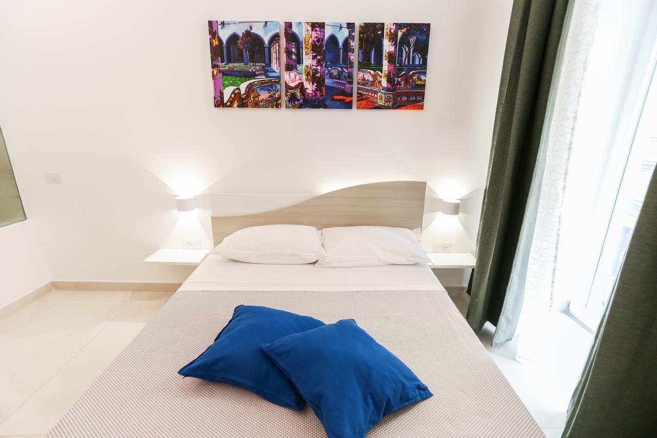 Cortese Bed and Breakfast Napoli Esterno foto